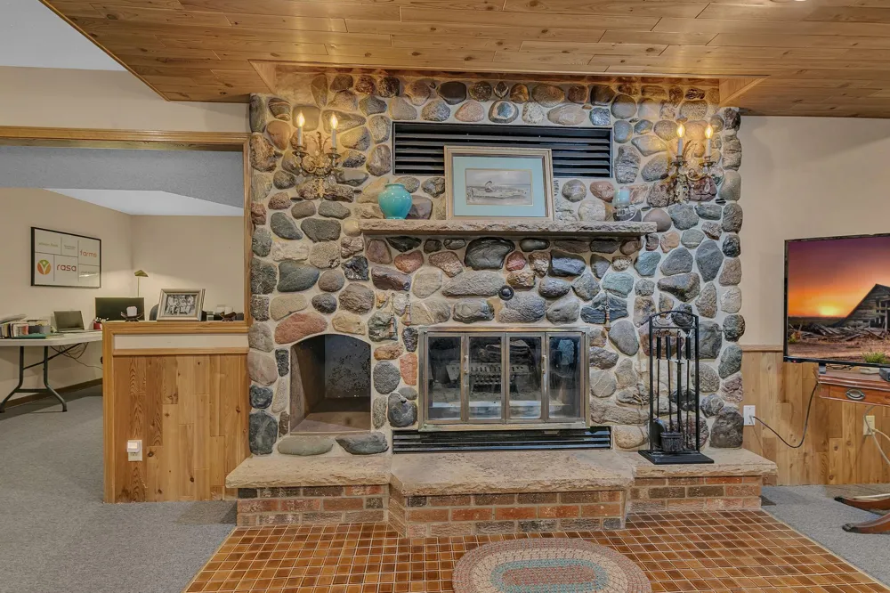 2426 Cooper Avenue S Saint Cloud, MN 56301