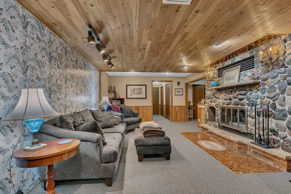 2426 Cooper Avenue S Saint Cloud, MN 56301