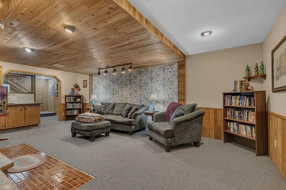 2426 Cooper Avenue S Saint Cloud, MN 56301