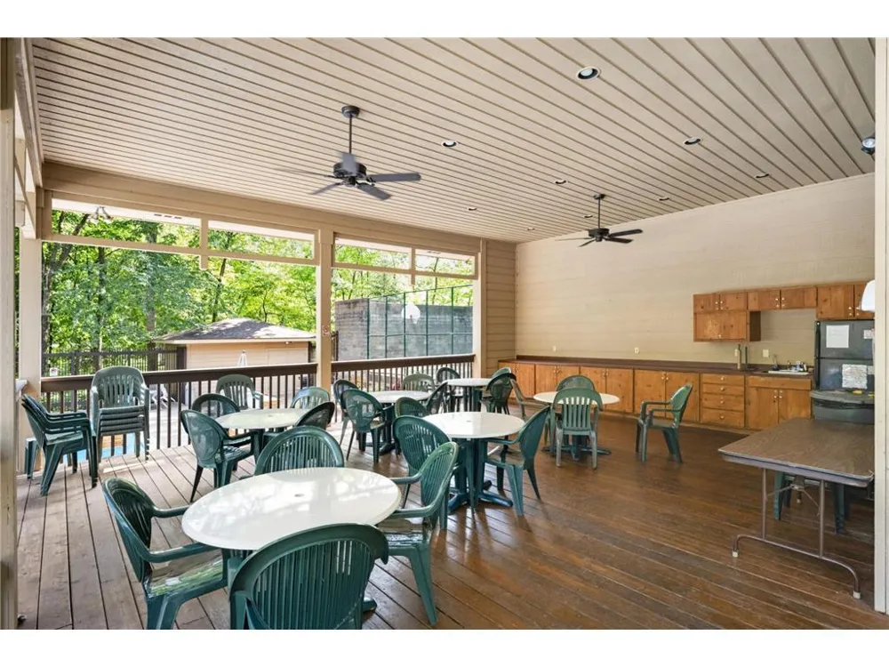 28 Birnamwood Drive Burnsville, MN 55337