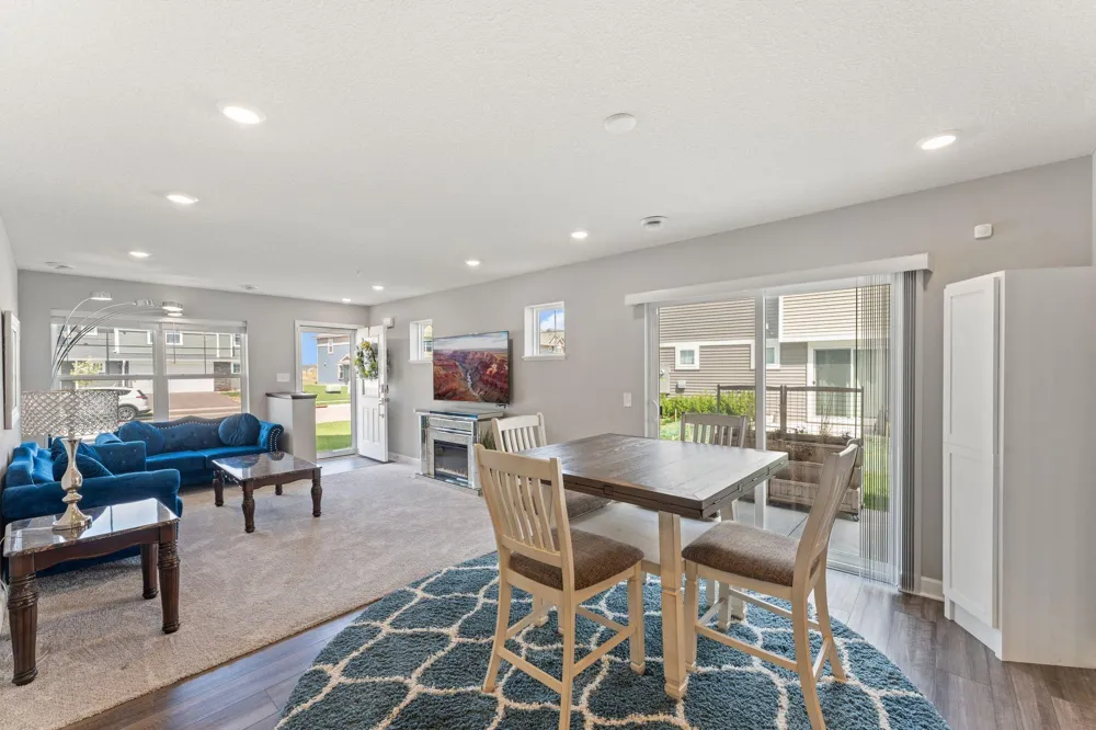 21902 Denton Avenue Farmington, MN 55024