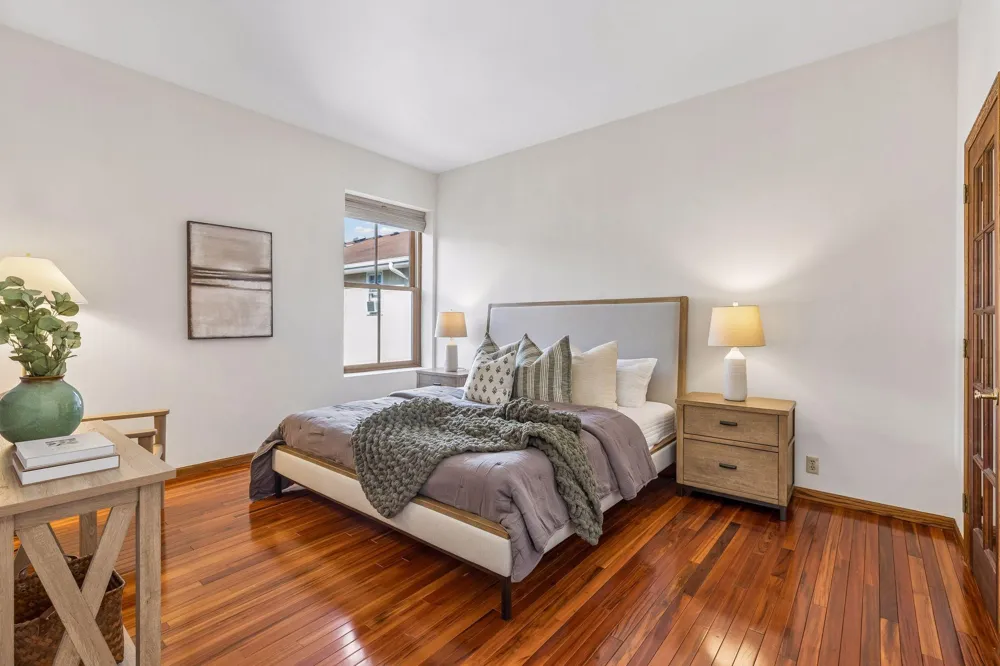 3524 Hennepin Avenue #4 Minneapolis, MN 55408