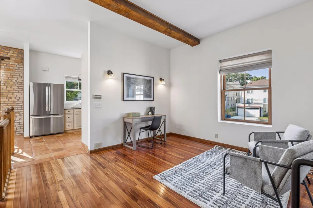 3524 Hennepin Avenue #4 Minneapolis, MN 55408
