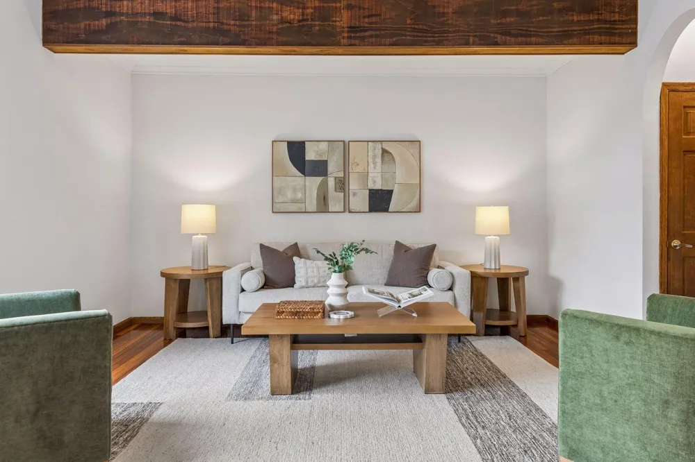 3524 Hennepin Avenue #4 Minneapolis, MN 55408