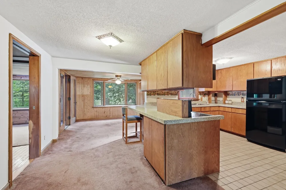 1045 Mcknight Road S Saint Paul, MN 55119