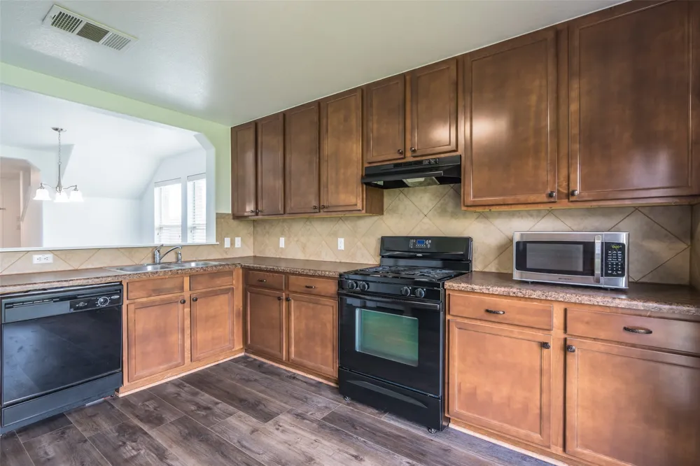 1013 Ranchero Road Leander, TX 78641
