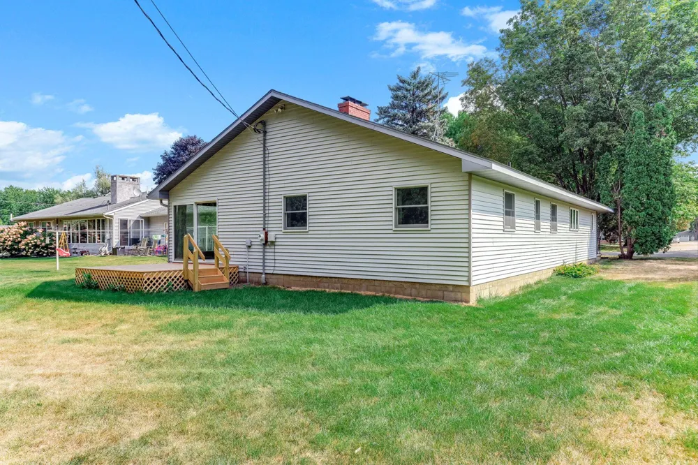 347 Spruce Drive E Annandale, MN 55302