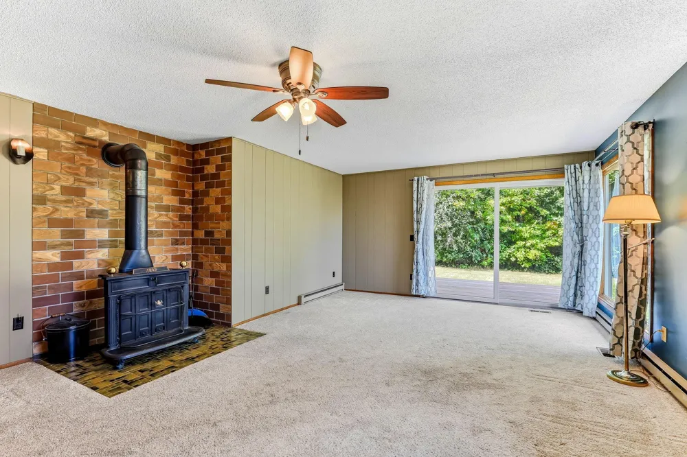 347 Spruce Drive E Annandale, MN 55302