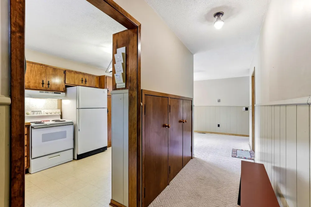 347 Spruce Drive E Annandale, MN 55302