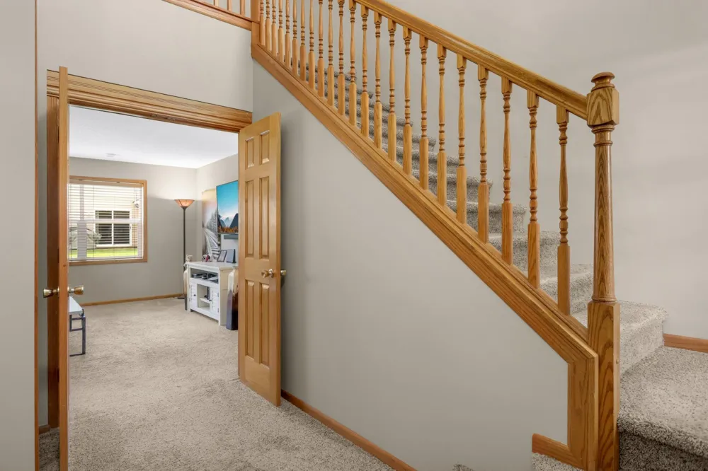 10487 64th Way Albertville, MN 55301