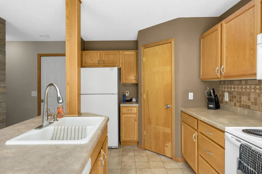 10487 64th Way Albertville, MN 55301