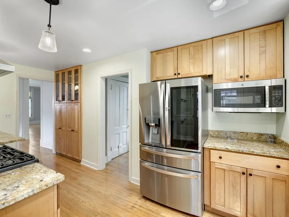 820 Osceola Avenue Saint Paul, MN 55105