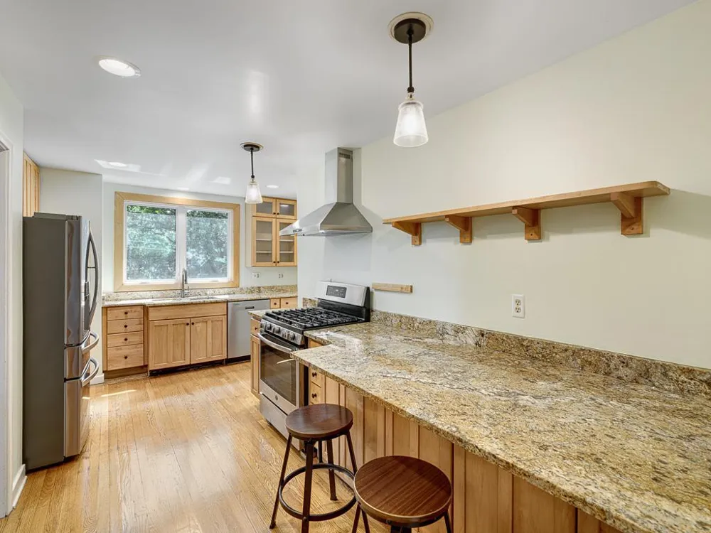 820 Osceola Avenue Saint Paul, MN 55105