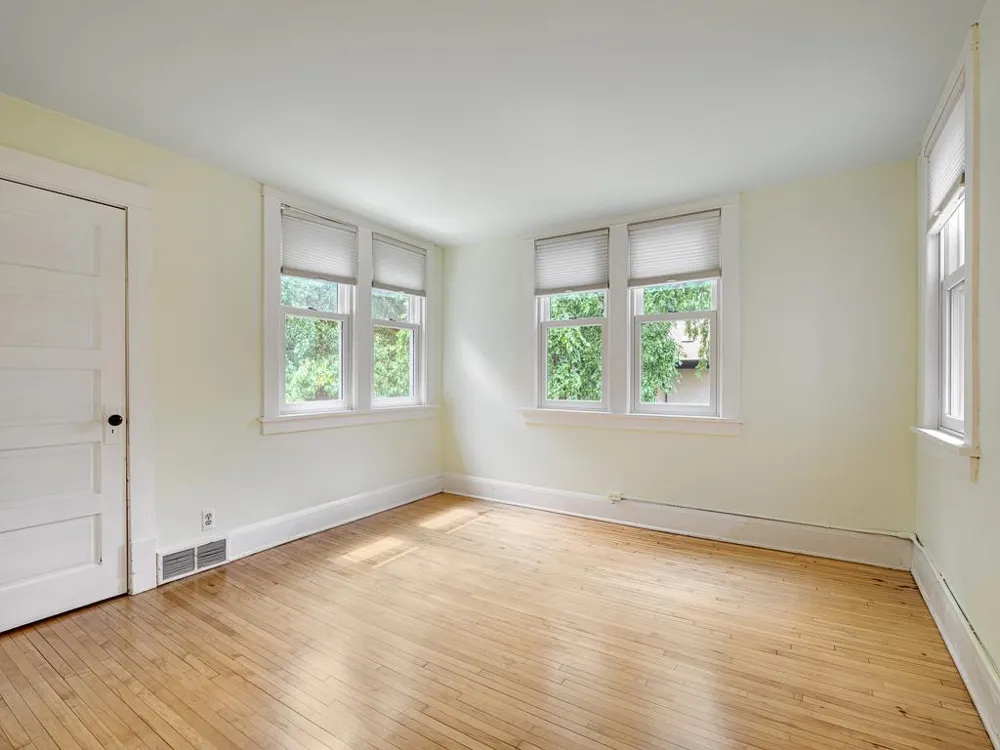 820 Osceola Avenue Saint Paul, MN 55105