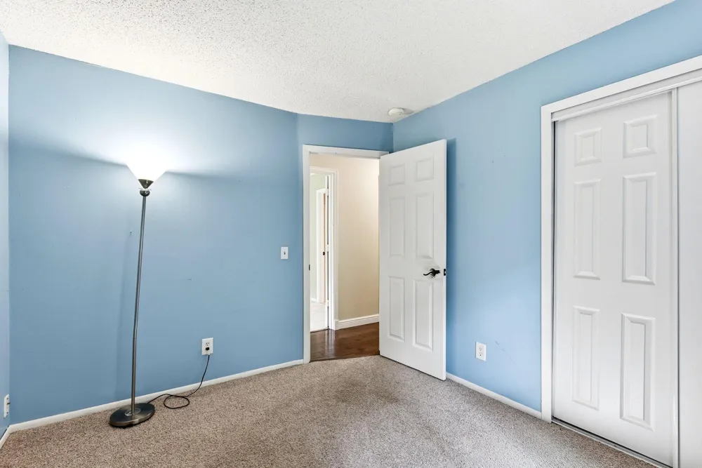 7064 Springhill Circle Eden Prairie, MN 55346