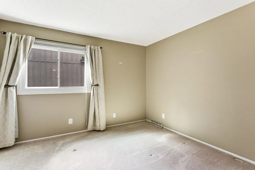 7064 Springhill Circle Eden Prairie, MN 55346