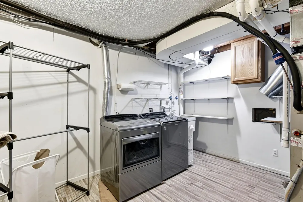 7064 Springhill Circle Eden Prairie, MN 55346