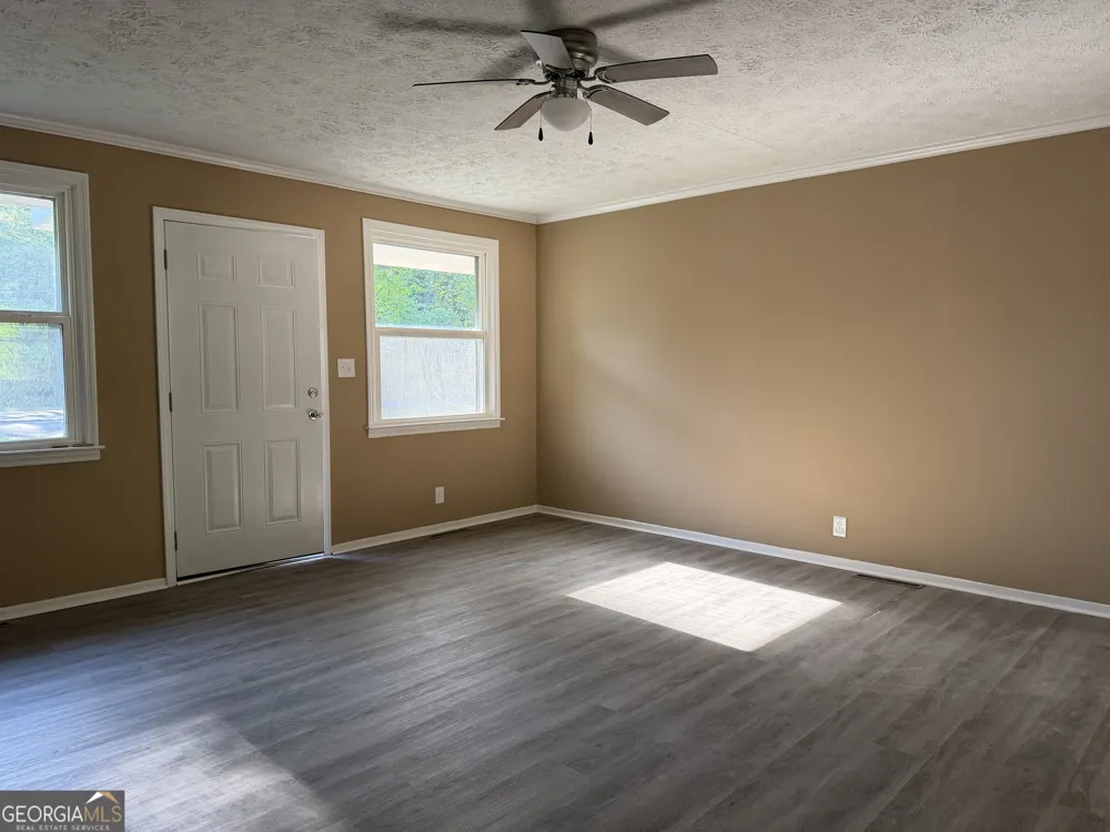 6045 Skipperton RD Macon, GA 31216