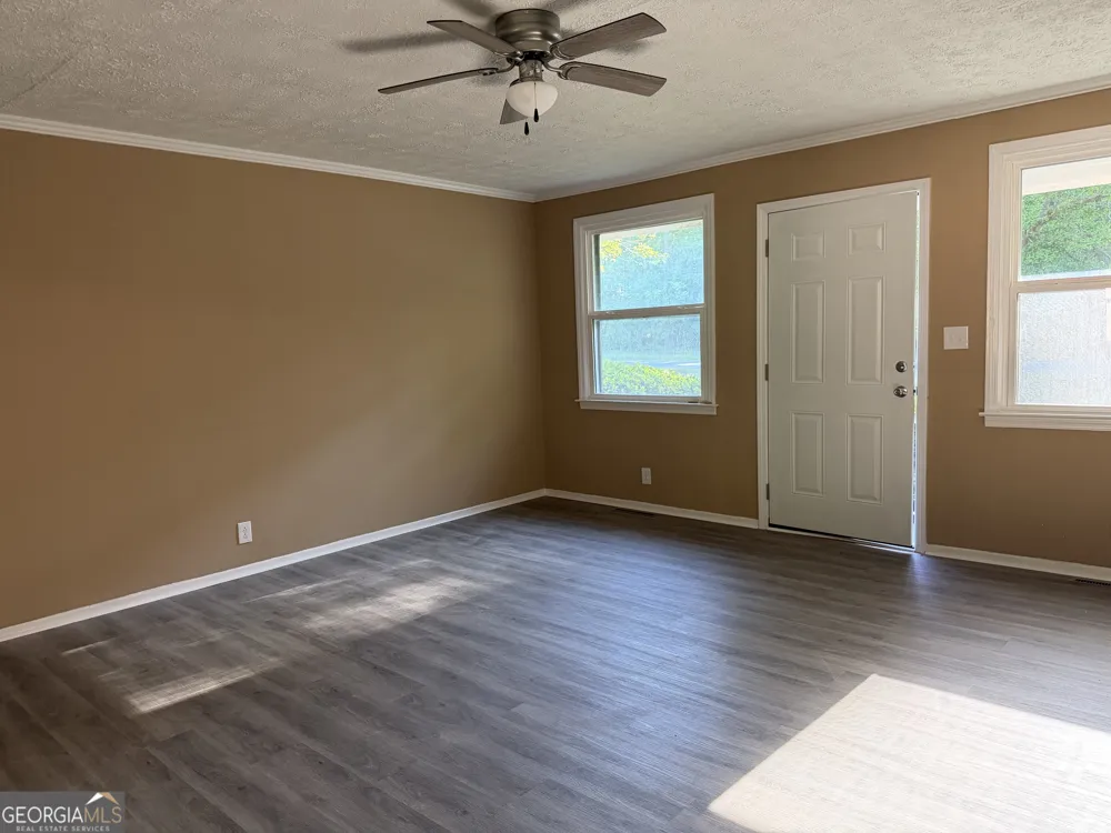 6045 Skipperton RD Macon, GA 31216