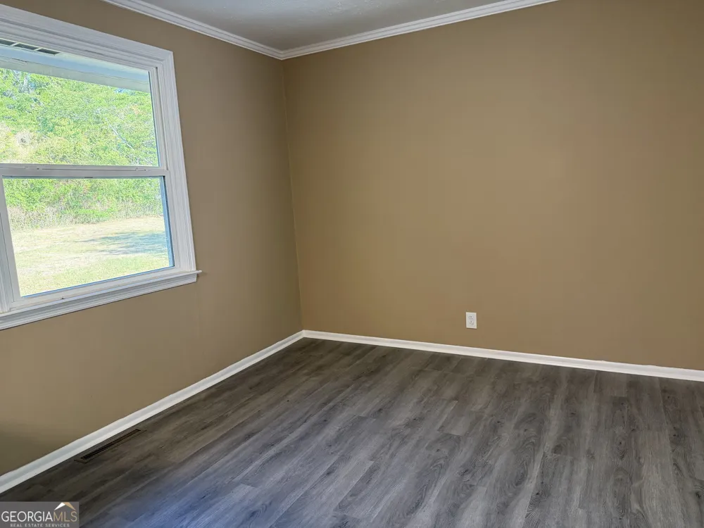 6045 Skipperton RD Macon, GA 31216