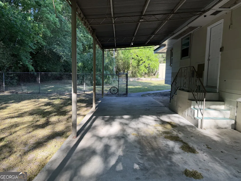 6045 Skipperton RD Macon, GA 31216