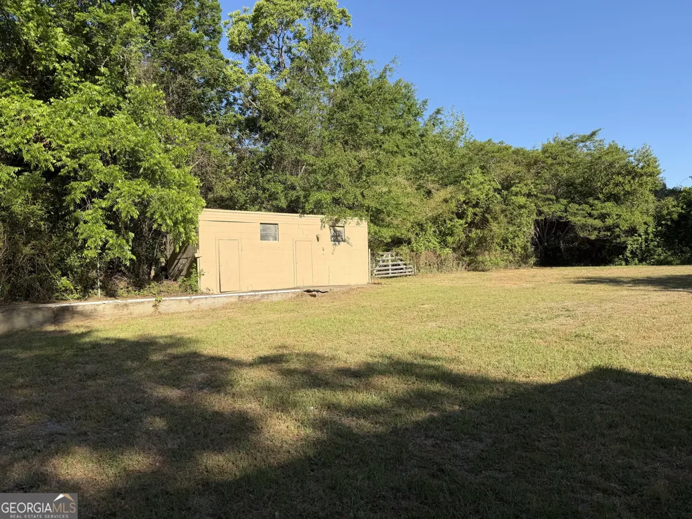 6045 Skipperton RD Macon, GA 31216