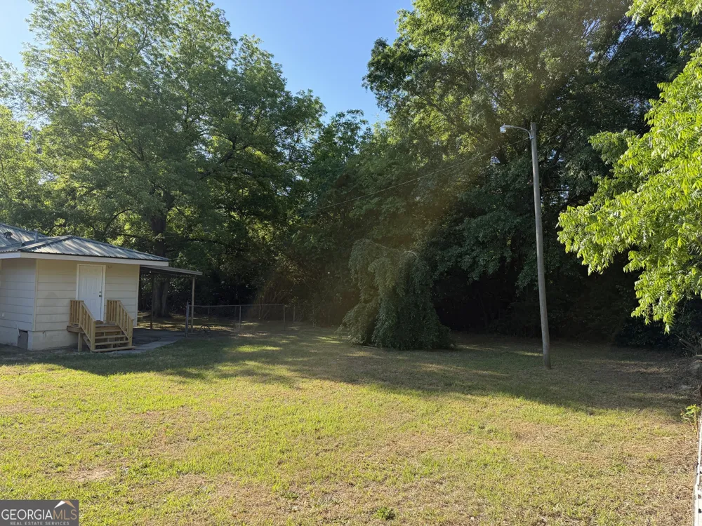 6045 Skipperton RD Macon, GA 31216