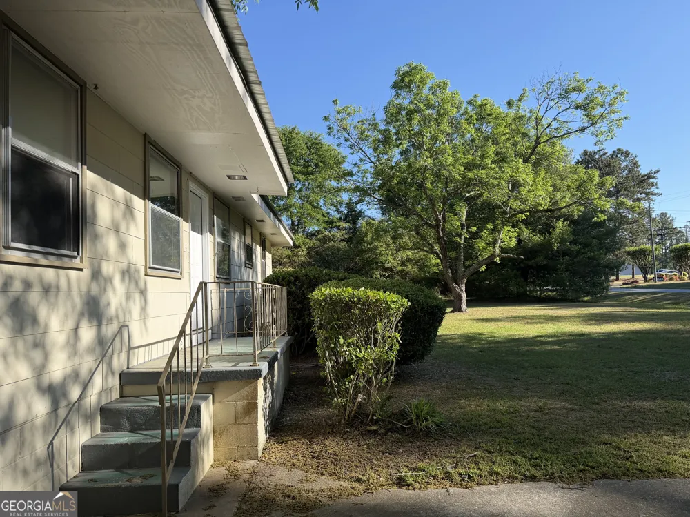 6045 Skipperton RD Macon, GA 31216
