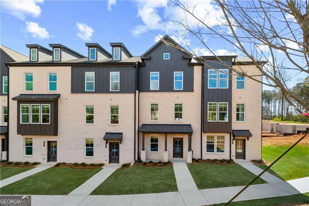 2612 Daybreak LN Newnan, GA 30265
