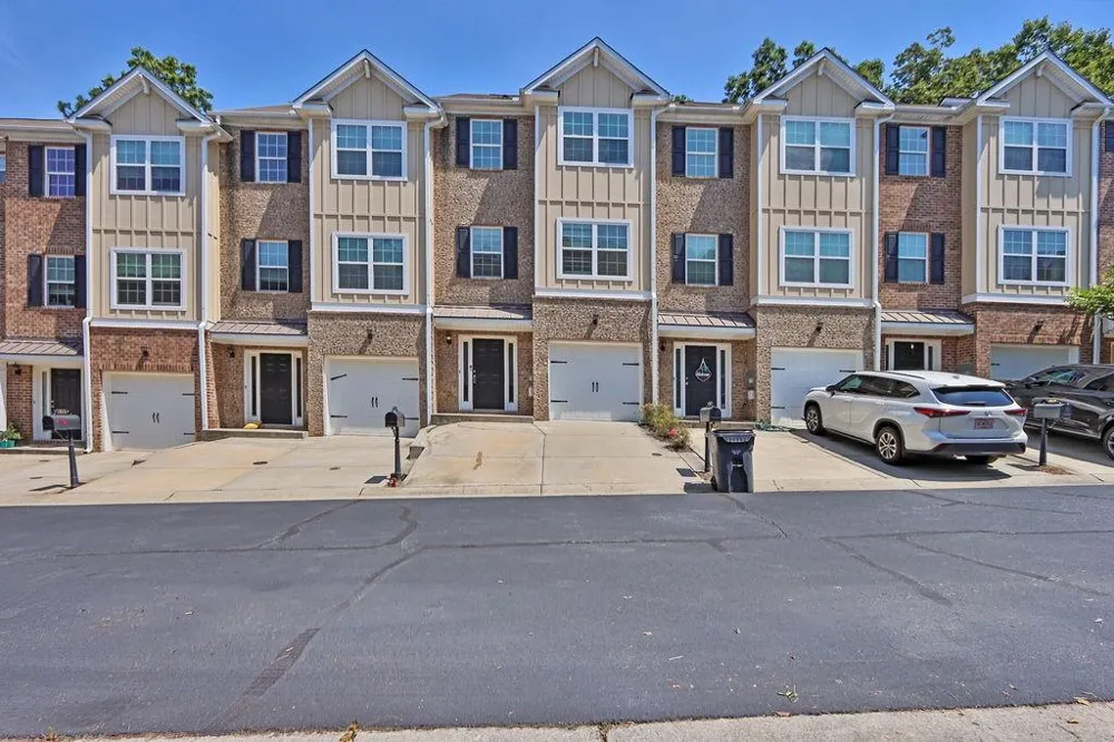 1941 Appaloosa Mill Circle Buford, GA 30519
