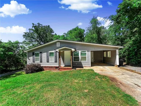 18 Mockingbird Drive