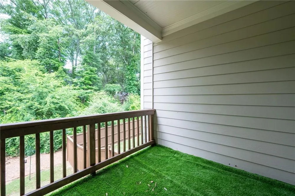 203 Holden Way Woodstock, GA 30189