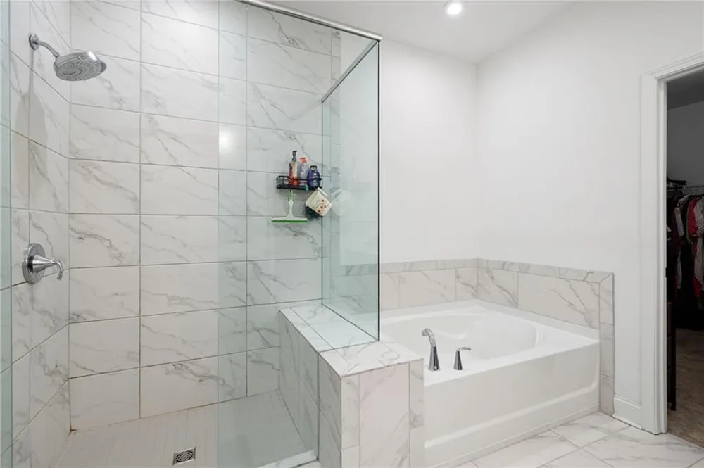 203 Holden Way Woodstock, GA 30189