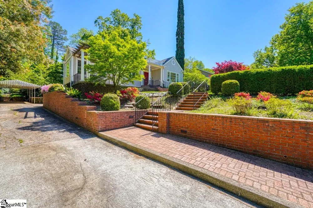 640 Crystal Drive Spartanburg, SC 29302