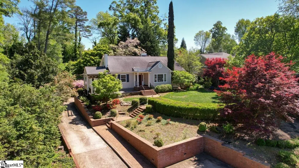 640 Crystal Drive Spartanburg, SC 29302