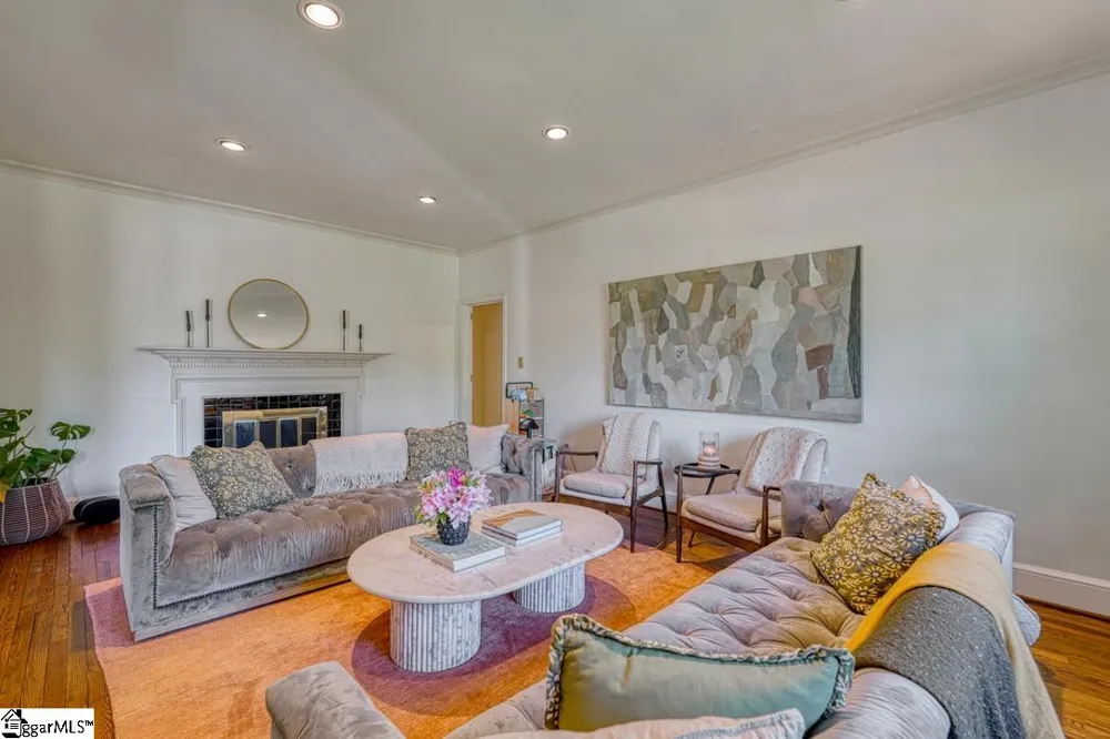 640 Crystal Drive Spartanburg, SC 29302