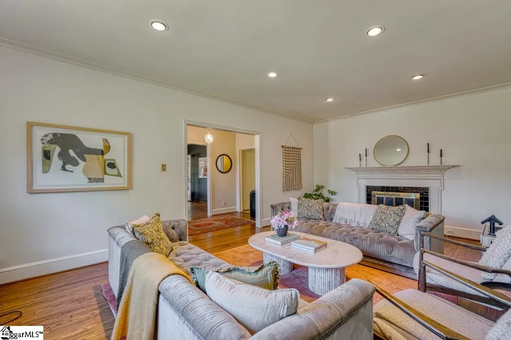 640 Crystal Drive Spartanburg, SC 29302