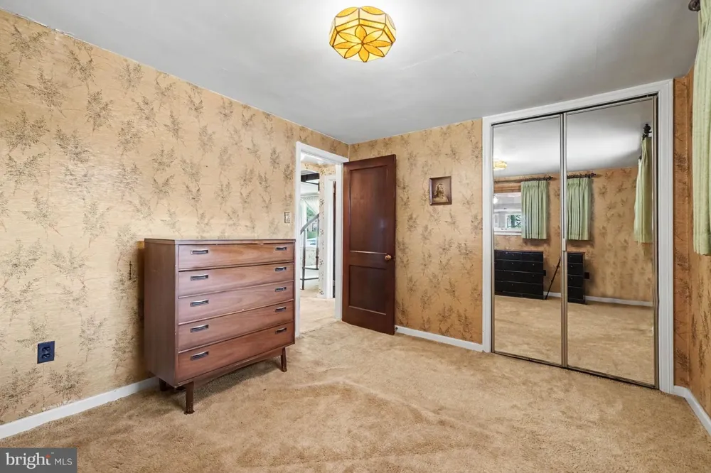 302 WEDGEWOOD ROAD Harrisburg, PA 17109