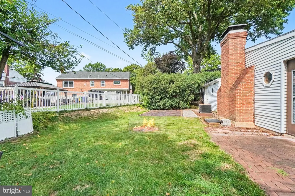 302 WEDGEWOOD ROAD Harrisburg, PA 17109