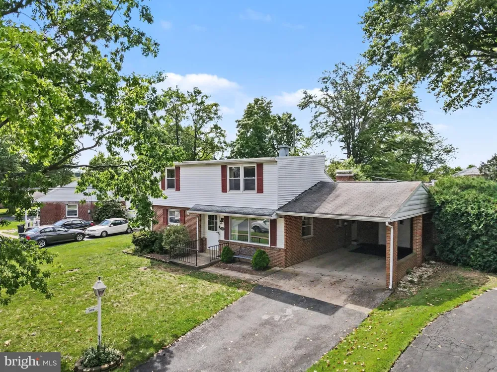 302 WEDGEWOOD ROAD Harrisburg, PA 17109