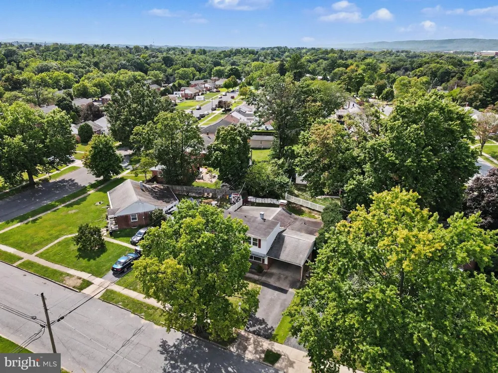 302 WEDGEWOOD ROAD Harrisburg, PA 17109