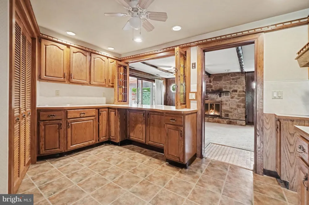 302 WEDGEWOOD ROAD Harrisburg, PA 17109