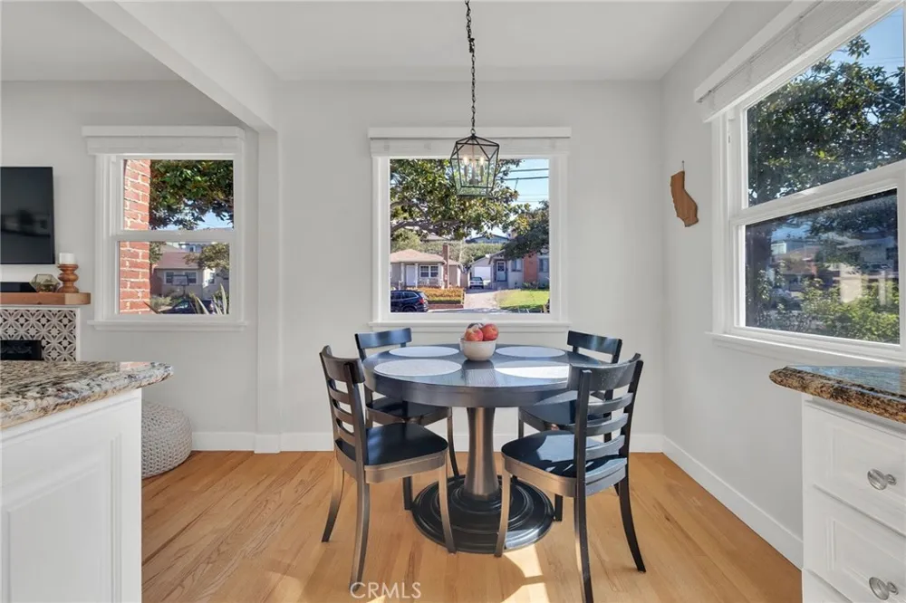 719 Maria Avenue Redondo Beach, CA 90277