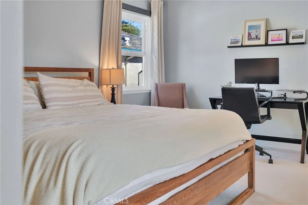 719 Maria Avenue Redondo Beach, CA 90277