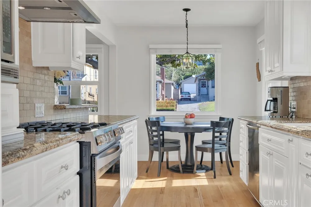 719 Maria Avenue Redondo Beach, CA 90277