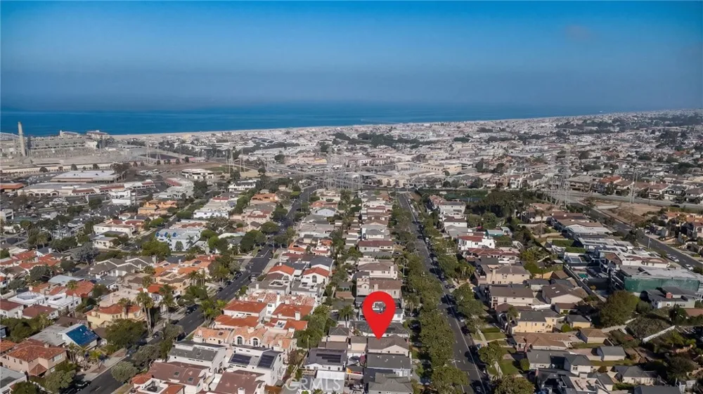 719 Maria Avenue Redondo Beach, CA 90277