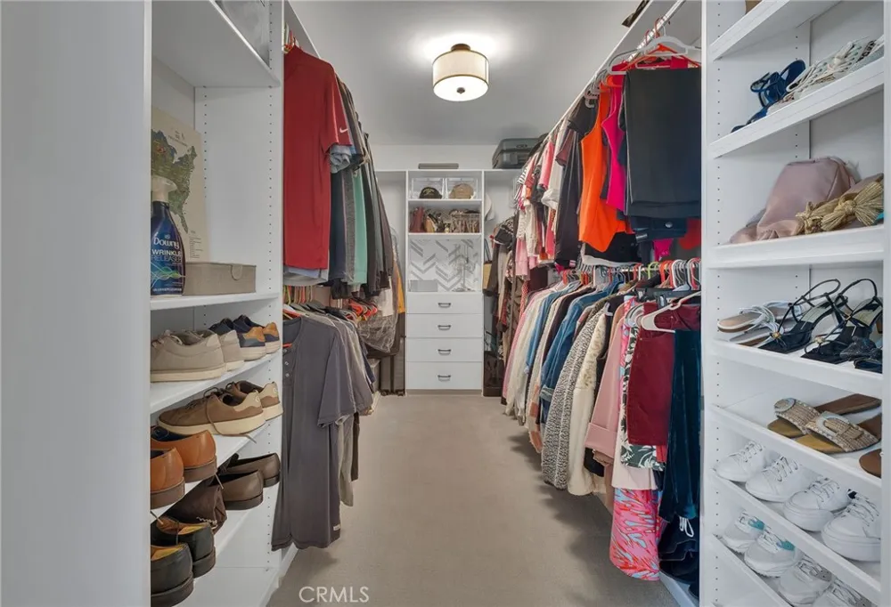 719 Maria Avenue Redondo Beach, CA 90277