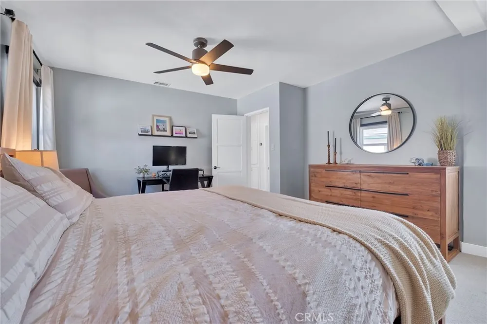 719 Maria Avenue Redondo Beach, CA 90277