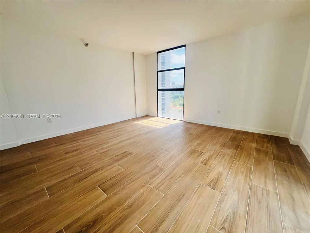 20505 E Country Club Dr #1138 Aventura, FL 33180