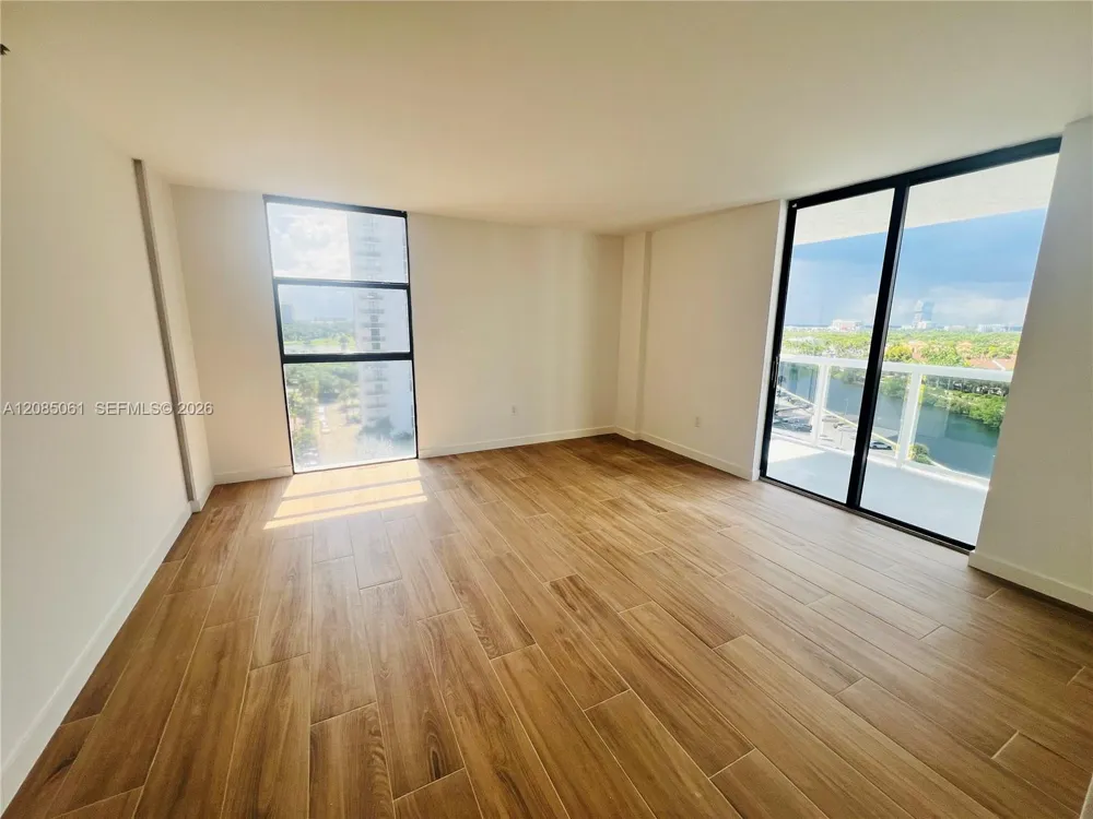 20505 E Country Club Dr #1138 Aventura, FL 33180